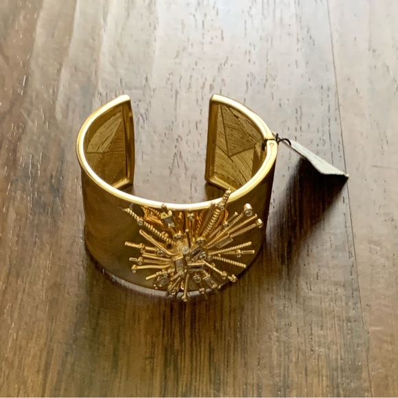 Express Rhinestone burst cuff bracelet - Picture 8 of 10